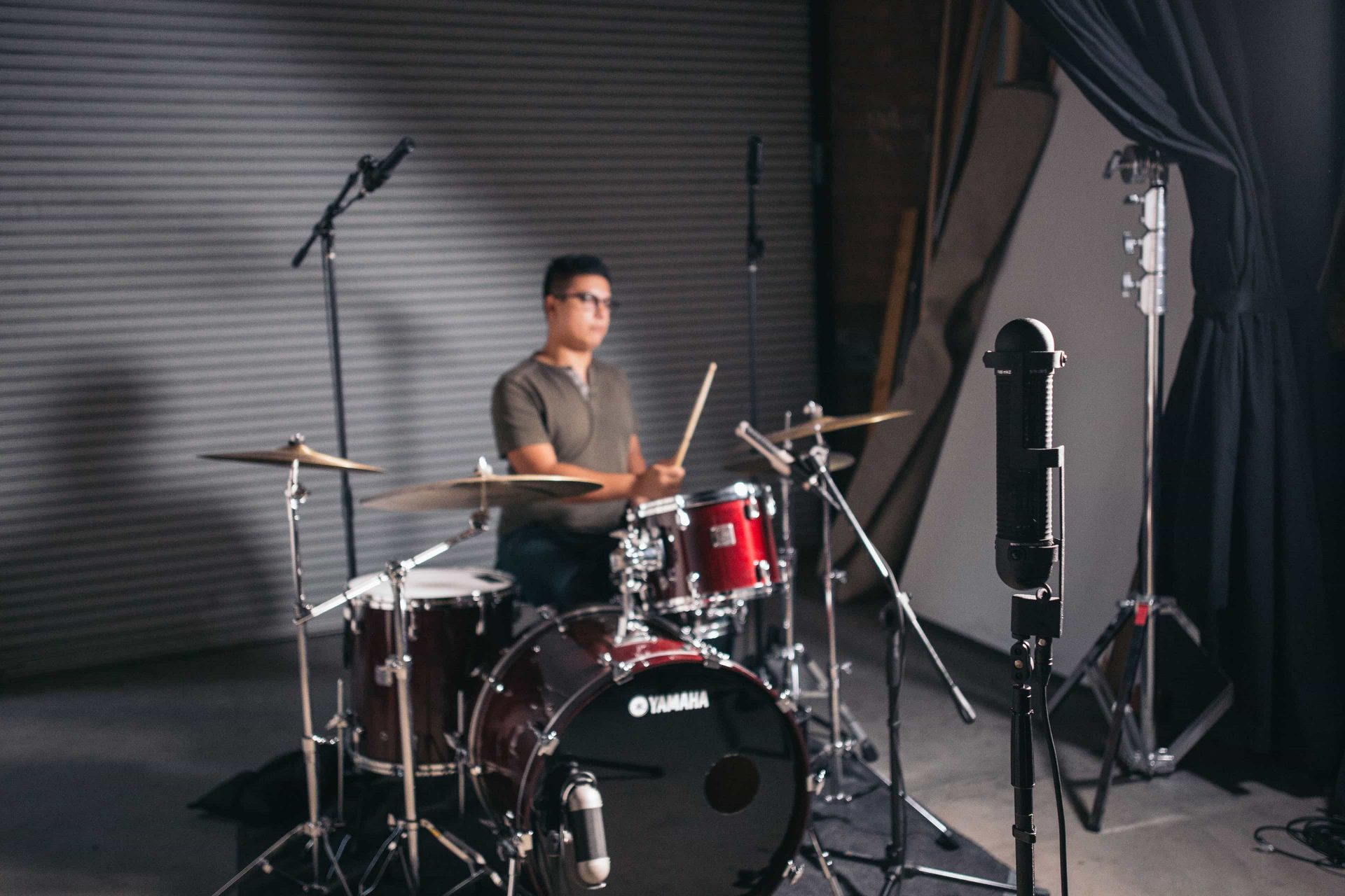 Blumlein vs Spaced Pairs on Drum Overheads: How to Choose artist portrait