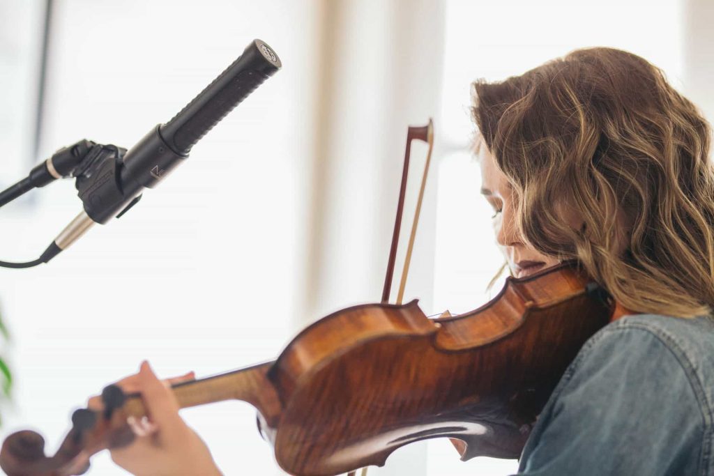 N8-Violin-Close-2