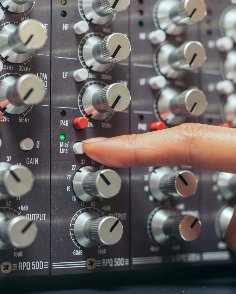 AEA-RPQ500-Mic-Line
