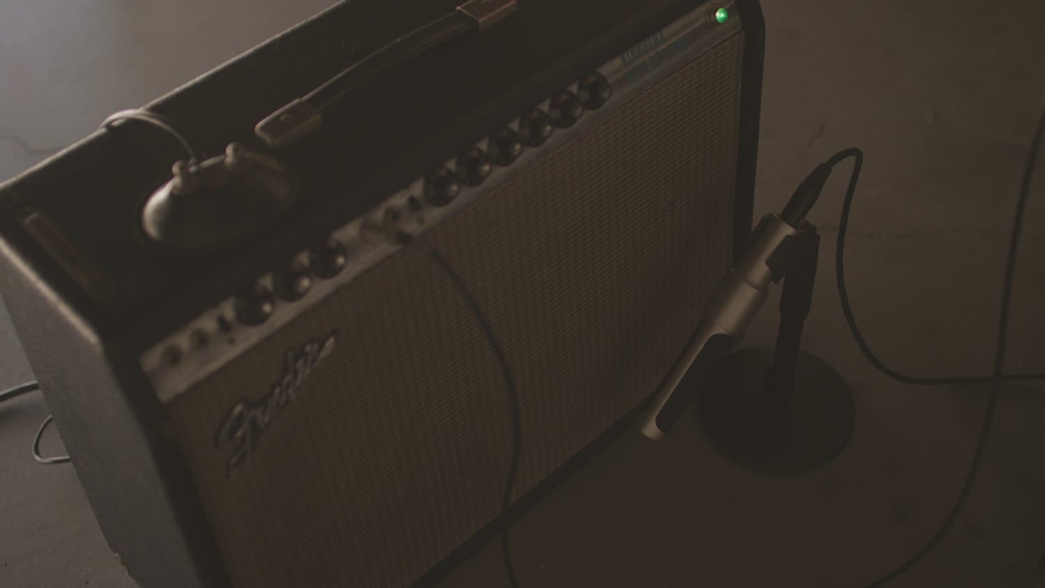 AEA-Session-John-Storie-N22-Guitar-3