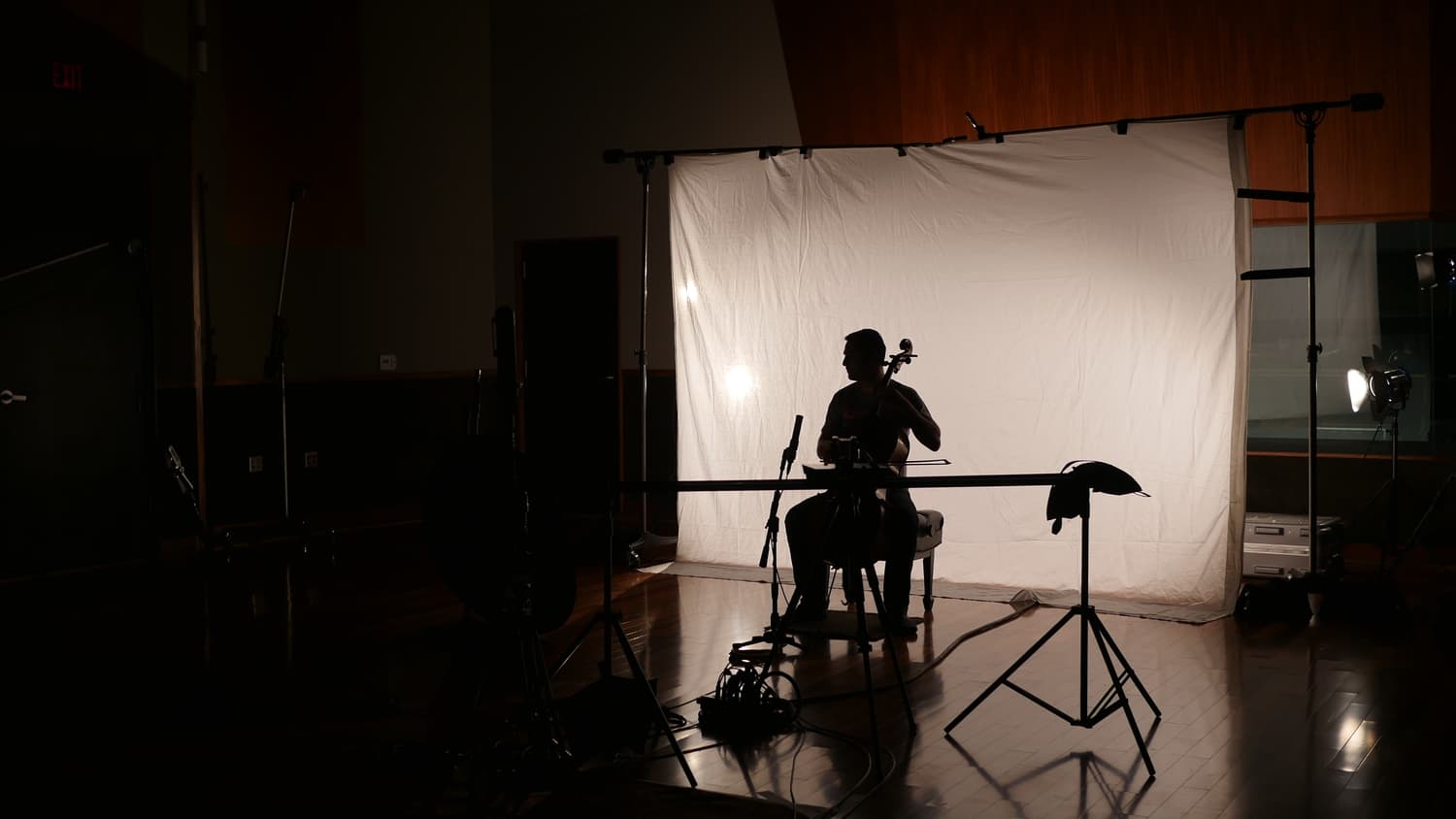 AEA-Sessions-Artyom-Manukyan-Cello-2