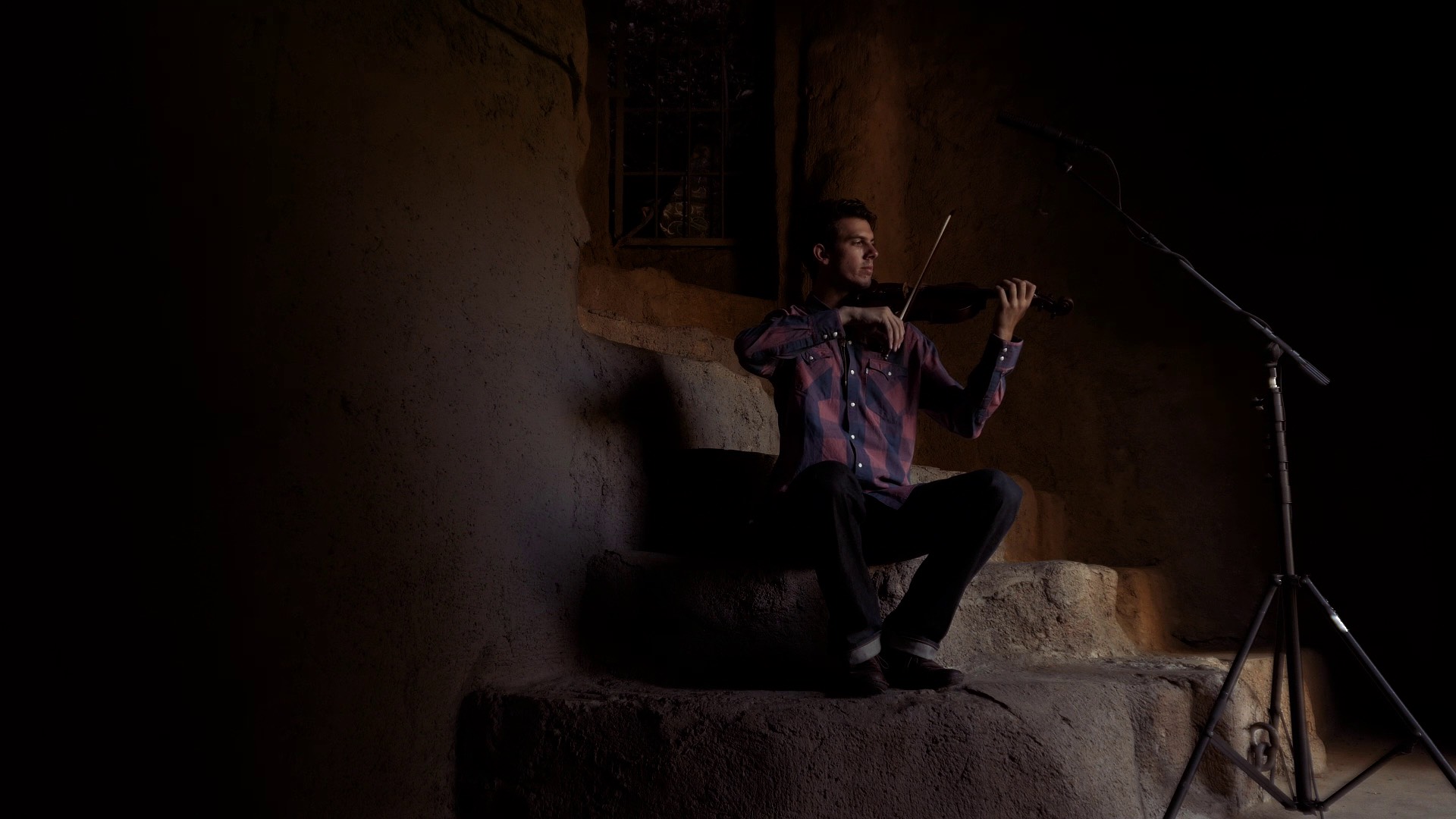 AEA Sessions: Connor Vance – Fiddle Medley artist portrait
