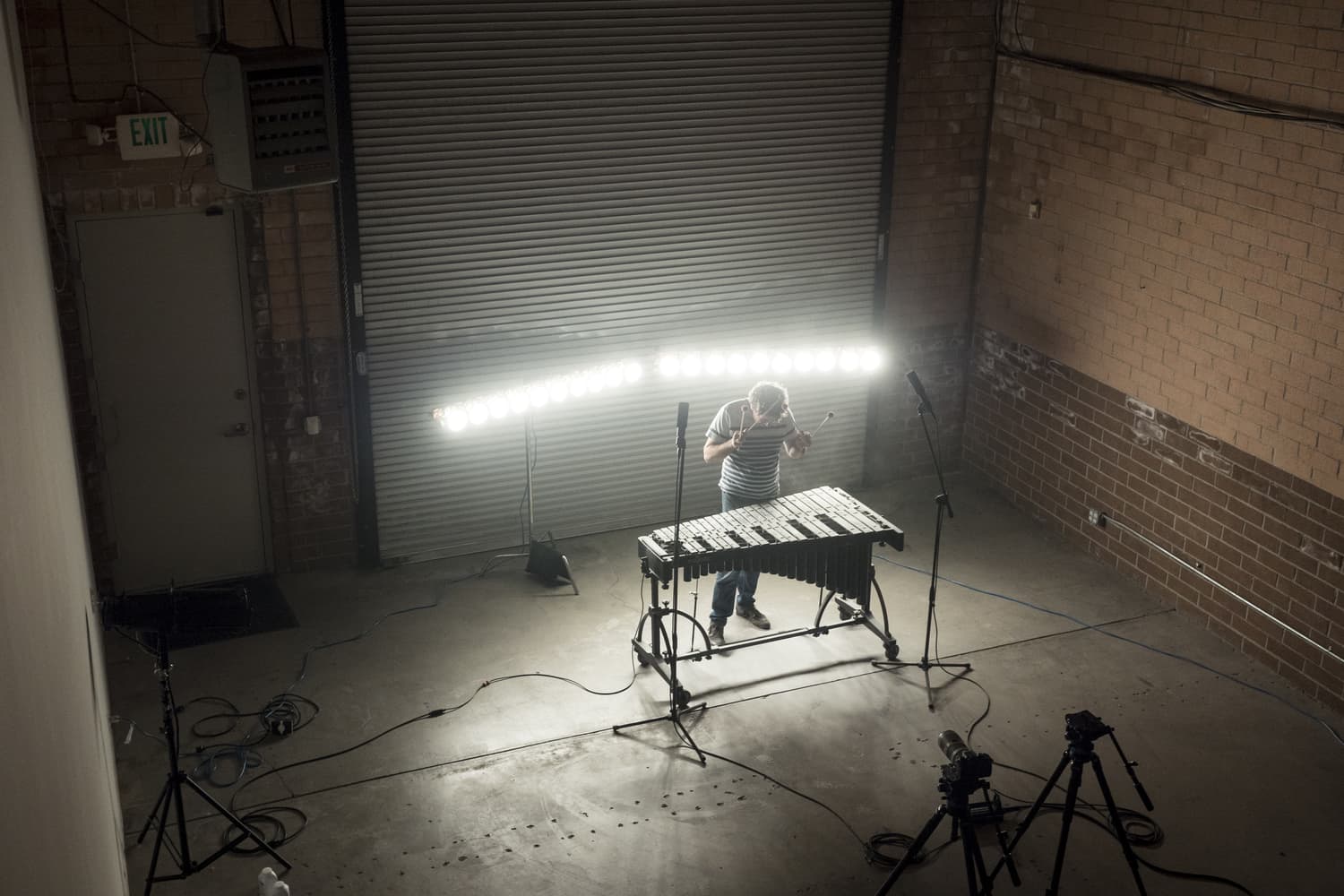 AEA Sessions: Nick Mancini – Vibes Solo artist portrait