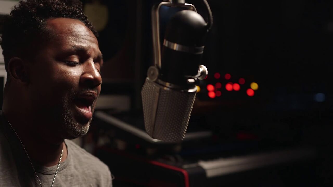 David Ryan Harris performs ‘Shelter’ artist portrait