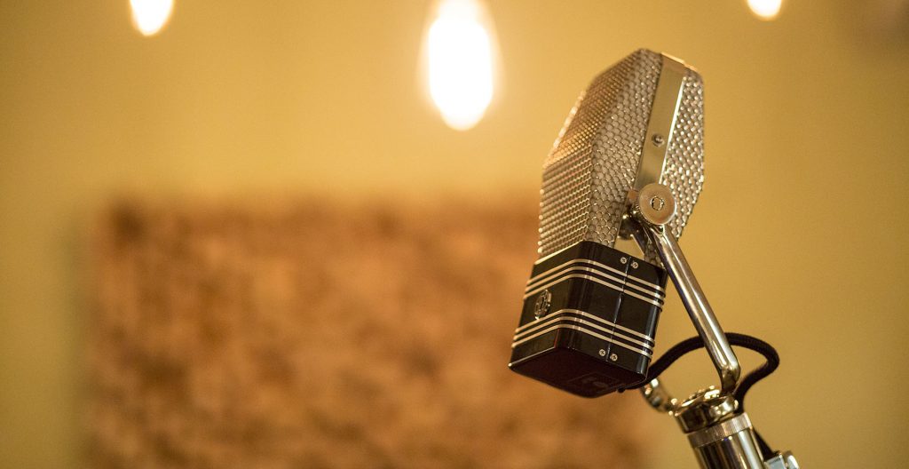 Matt-Greco-Rhy-Room-r44