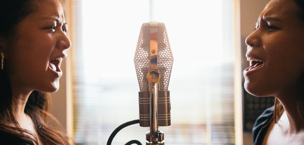 R44-Dual-Vocals