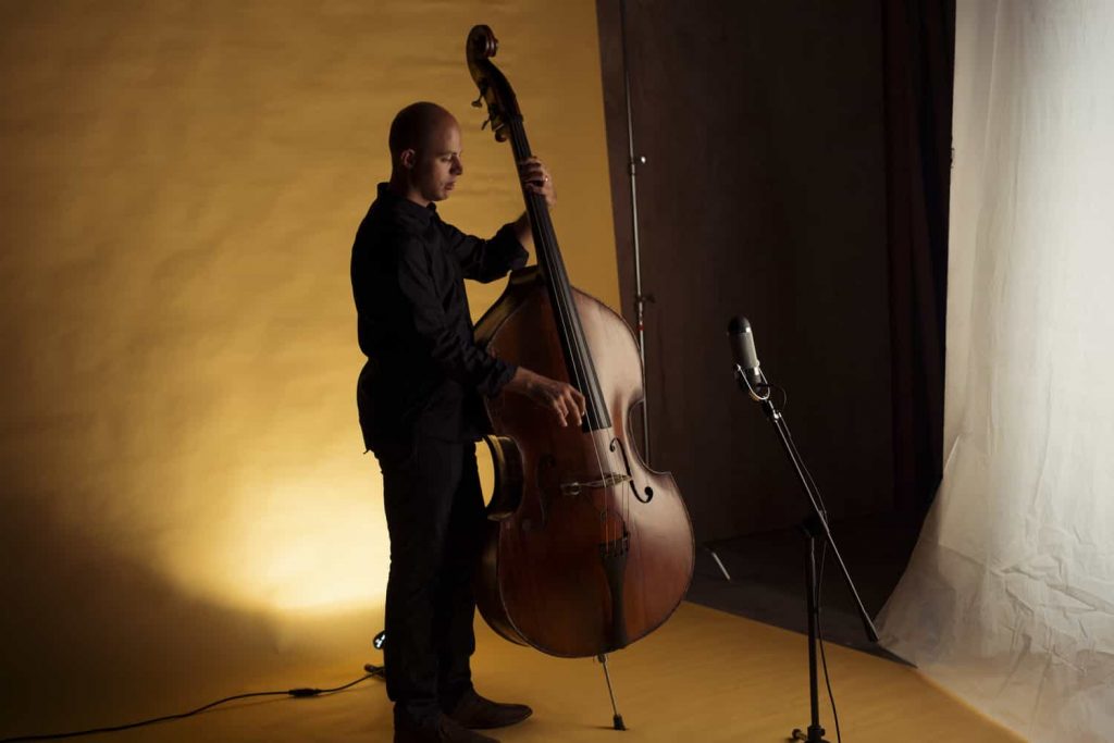 R84-Upright-Bass