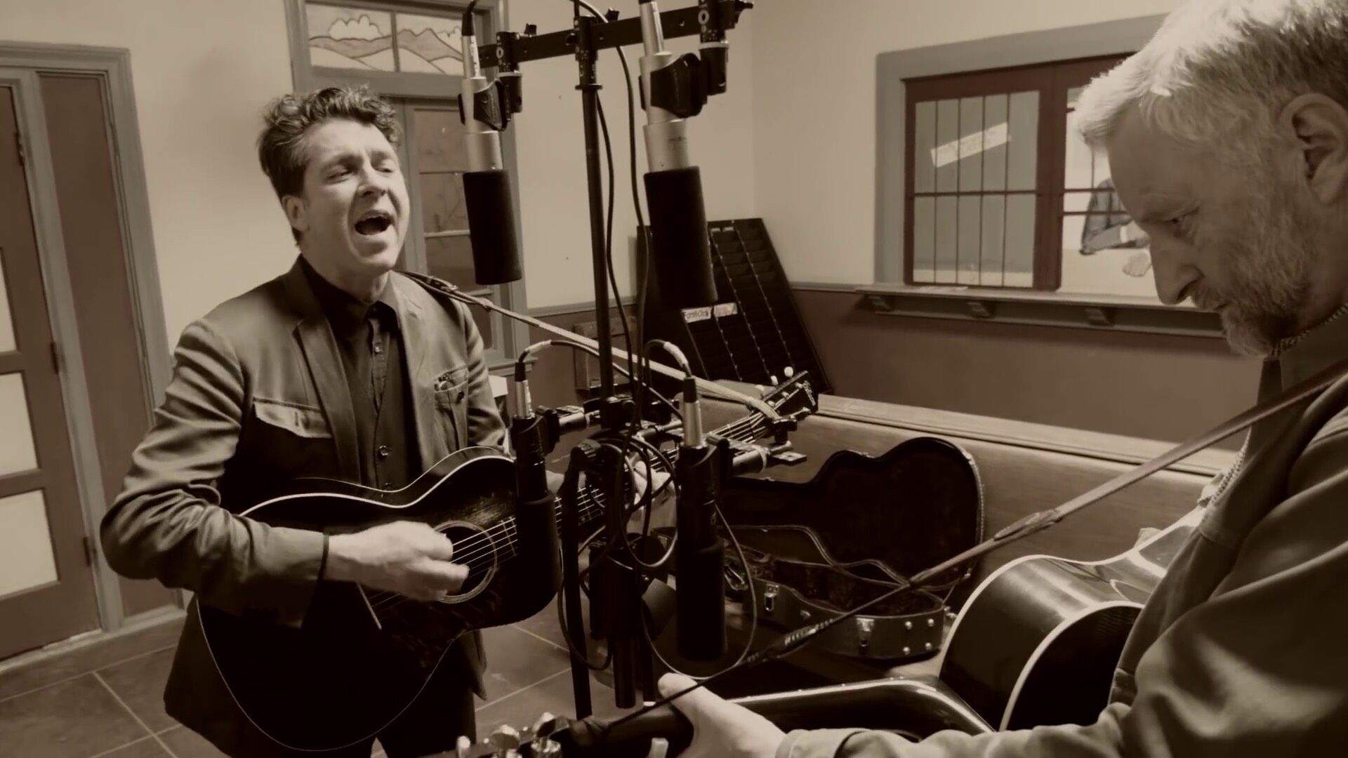 Billy Bragg & Joe Henry perform ‘Hobo’s Lullaby’ artist portrait