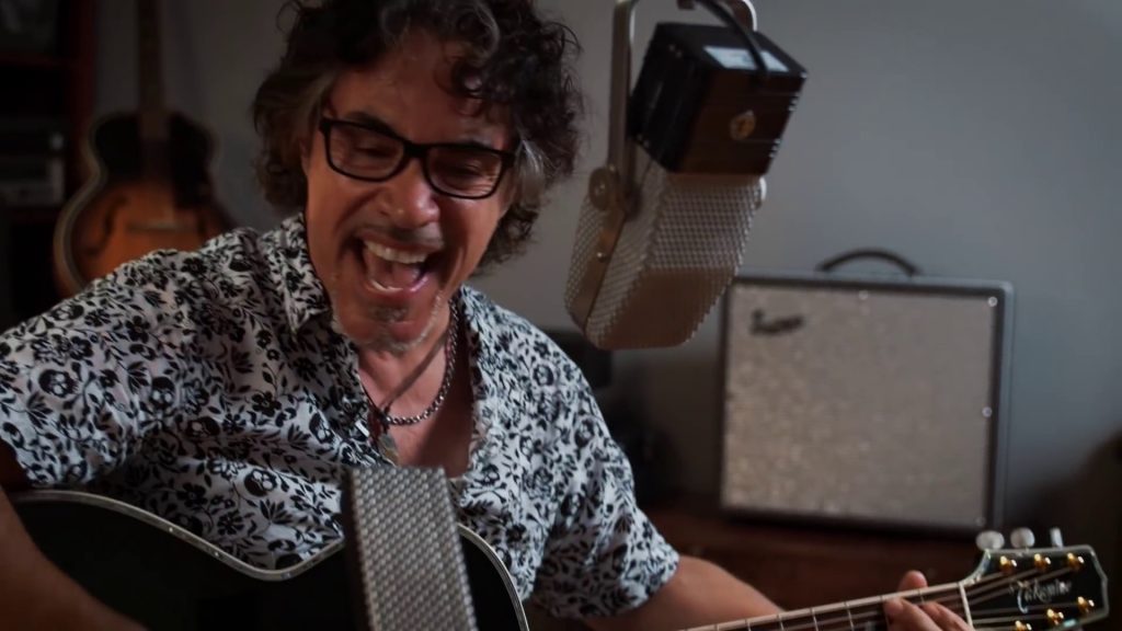 Hero-John-Oates-Maneater