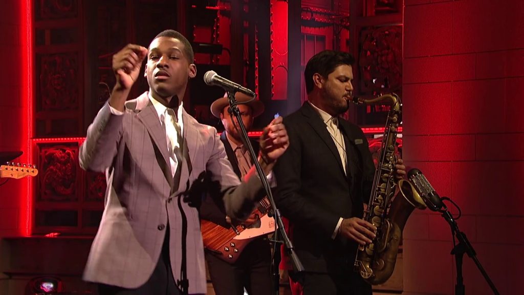 Hero-Leon-Bridges-Smooth