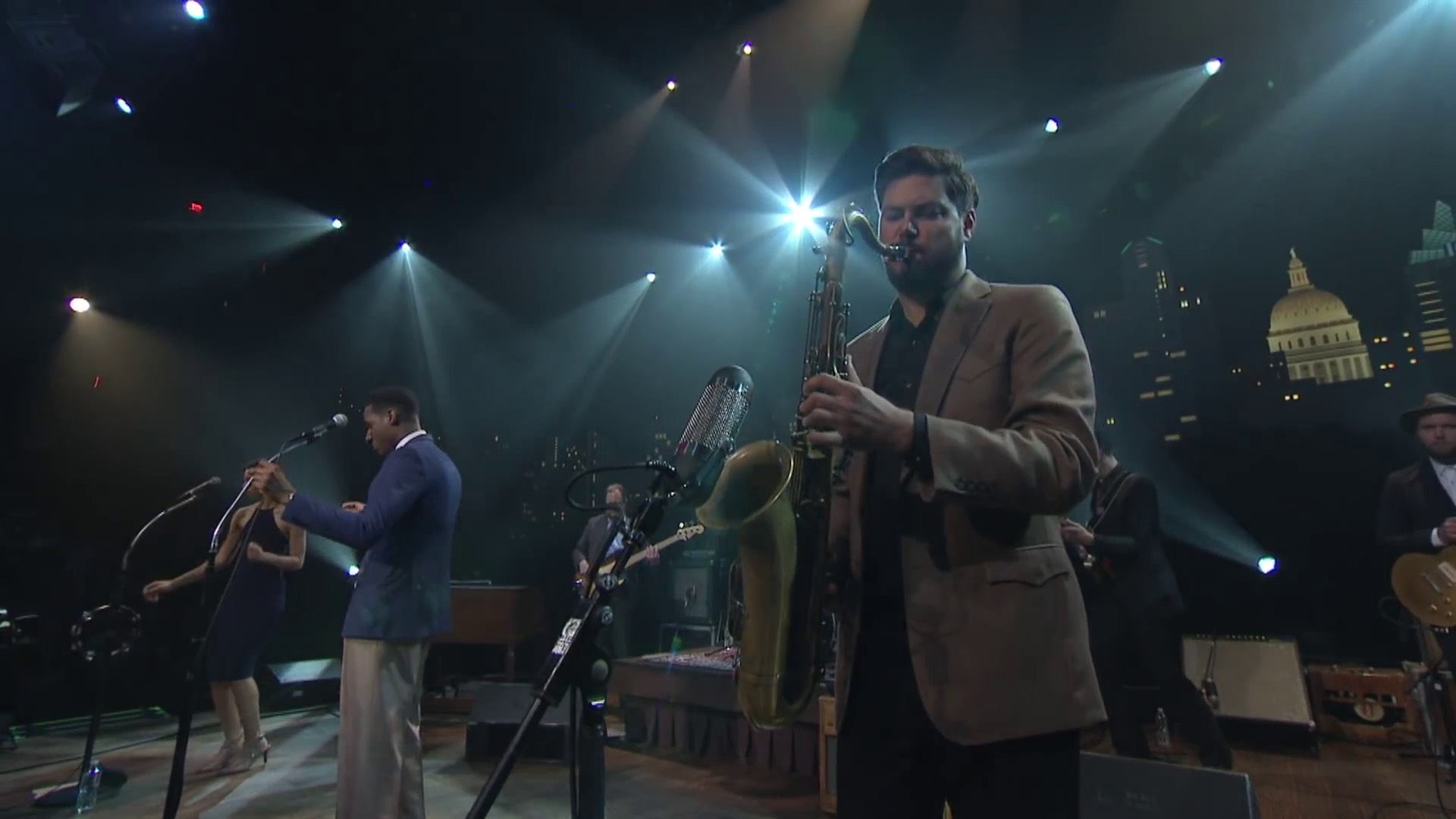 Leon Bridges performs ‘Twistin’ & Groovin’ live on Austin City Limits artist portrait