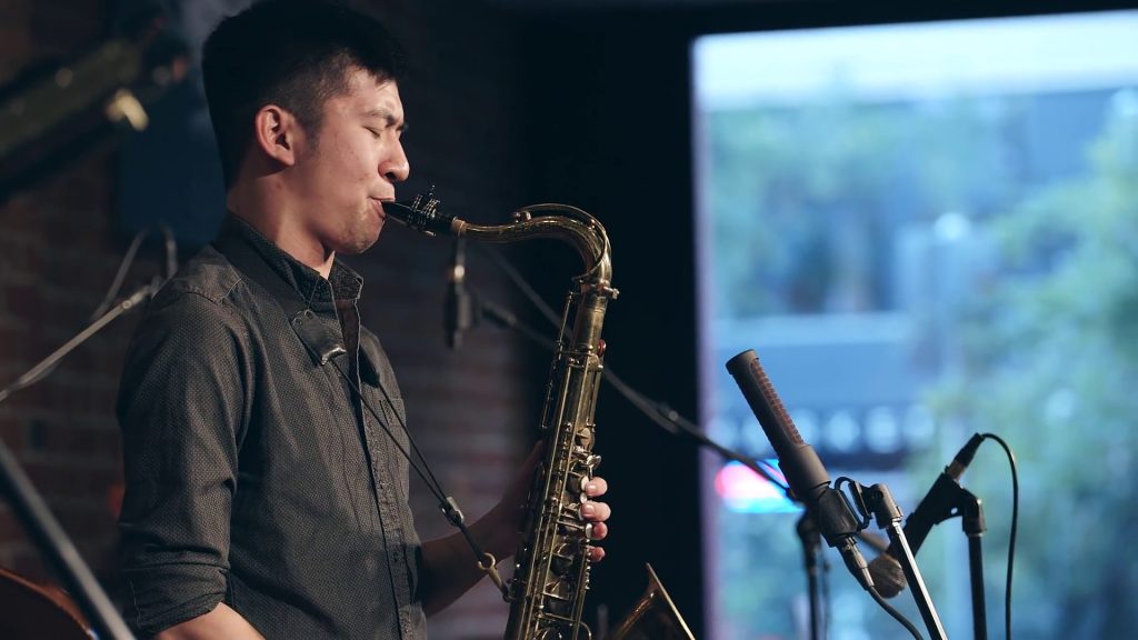 Hero-Tim-Lin-Quartet-Simple