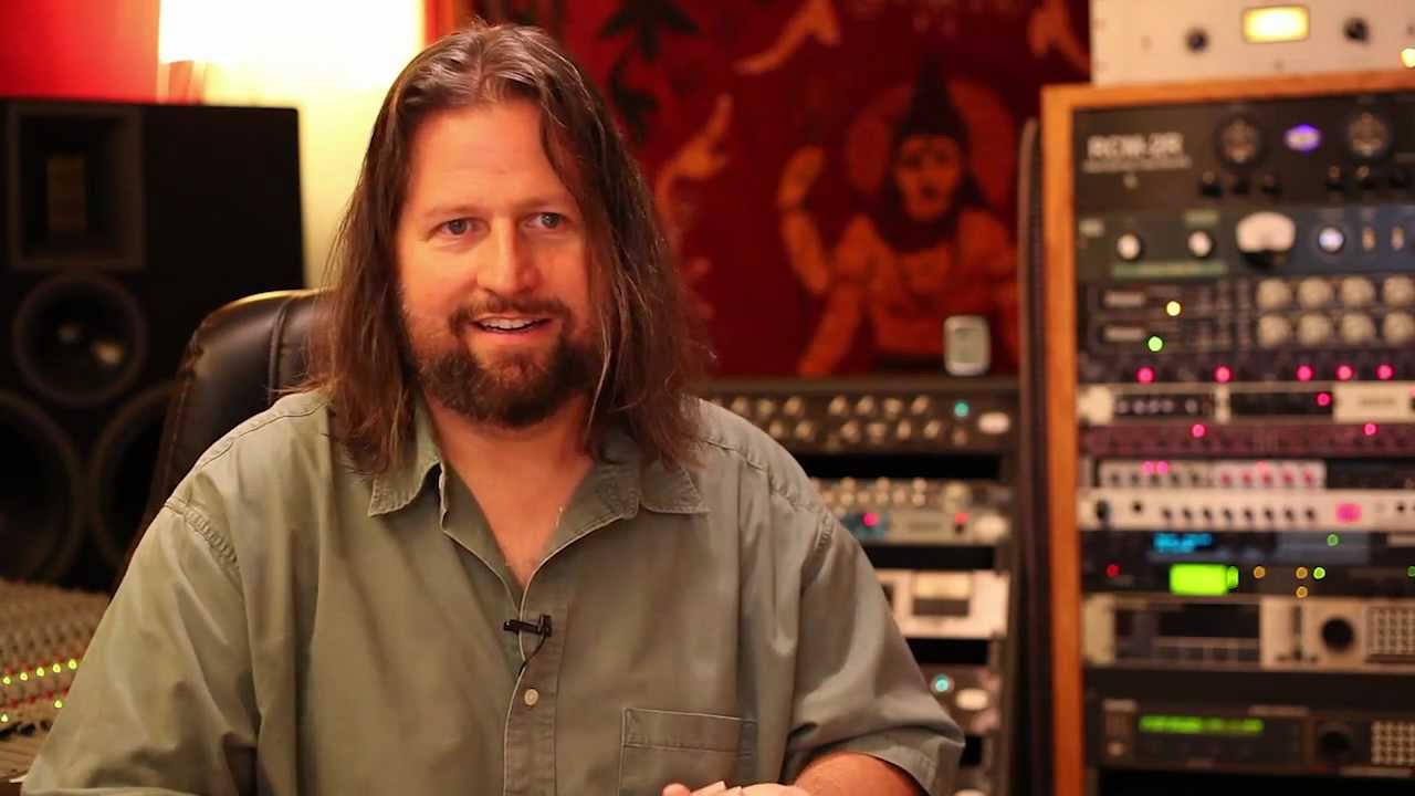 Fix It In The Mic: Ronan Chris Murphy – Recording Tricks & Secrets artist portrait