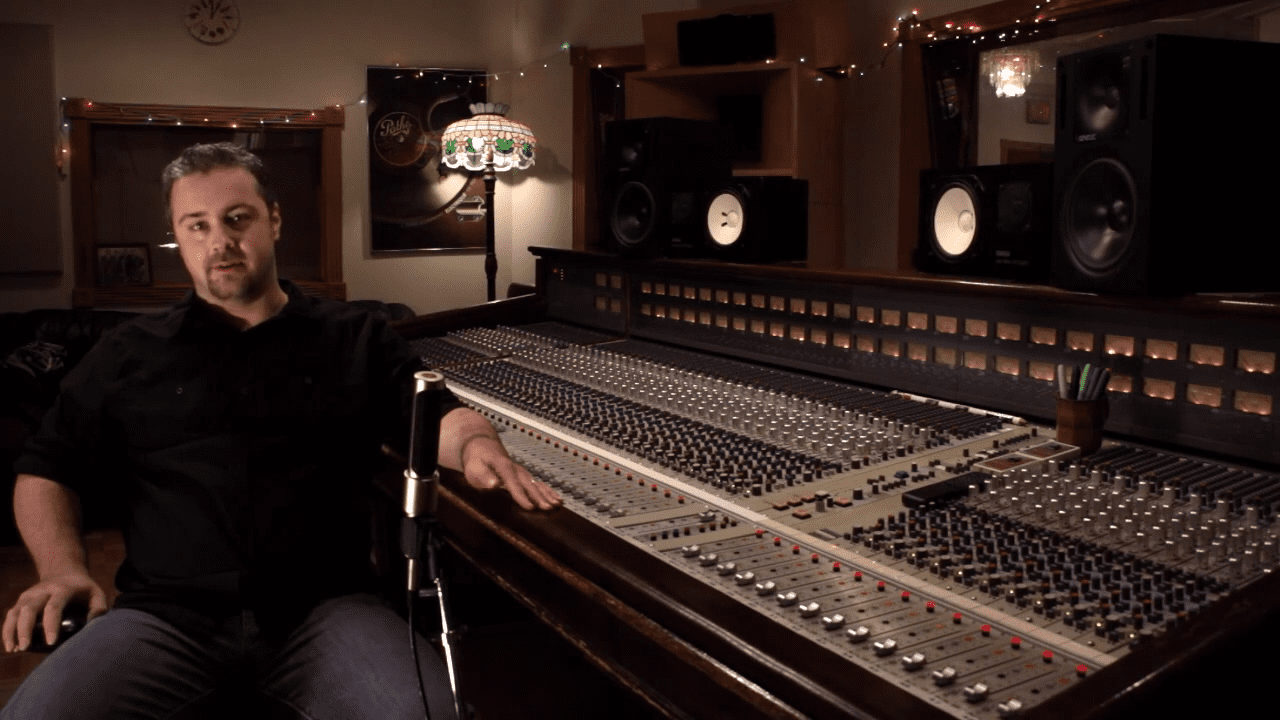 Fix It In The Mic: Sear Sound NYC artist portrait