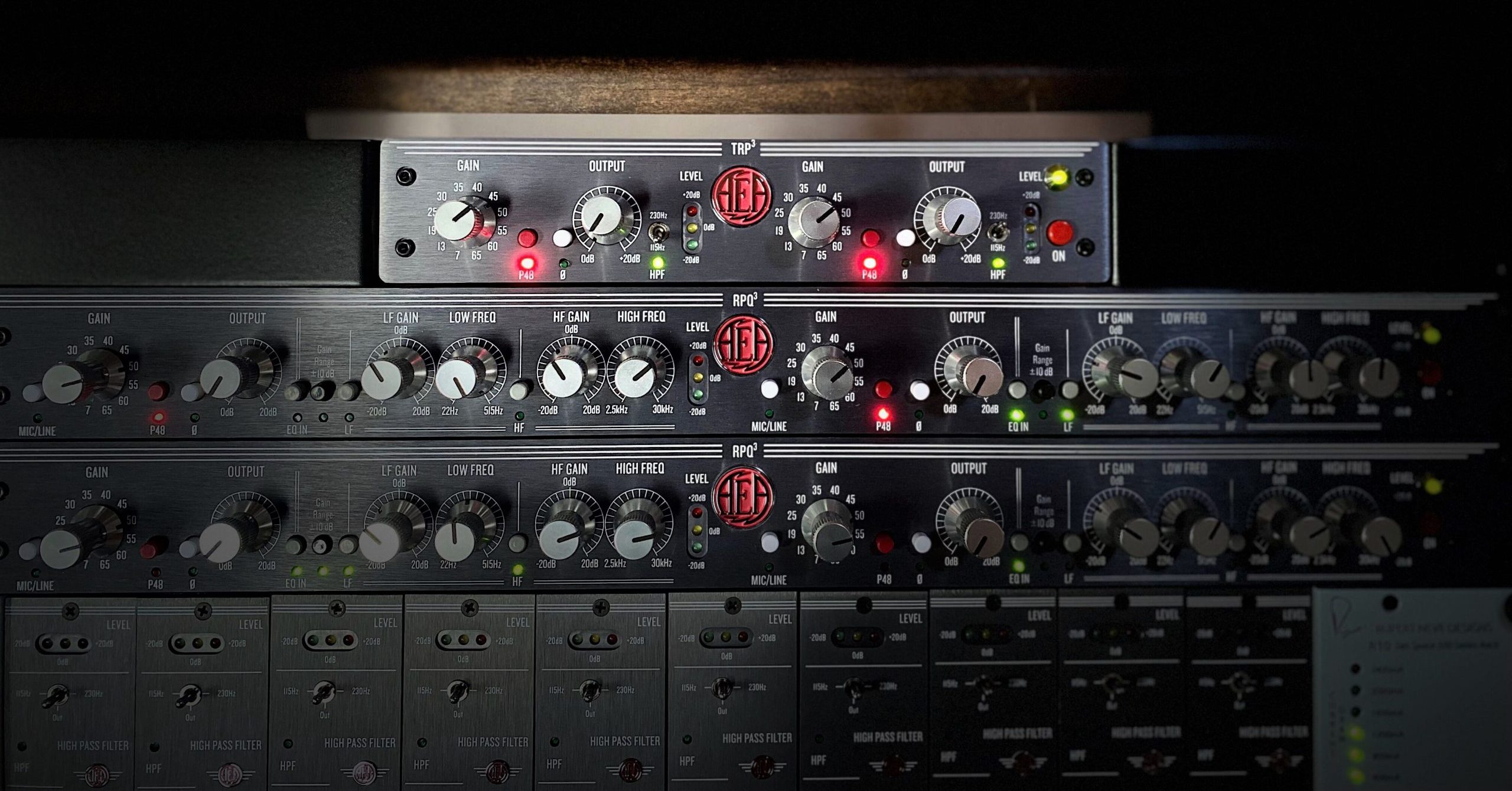 Picking the Right Mic Preamp for Your Ribbon Mics artist portrait